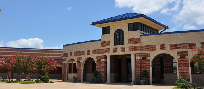 Murphy Middle School front entrance 